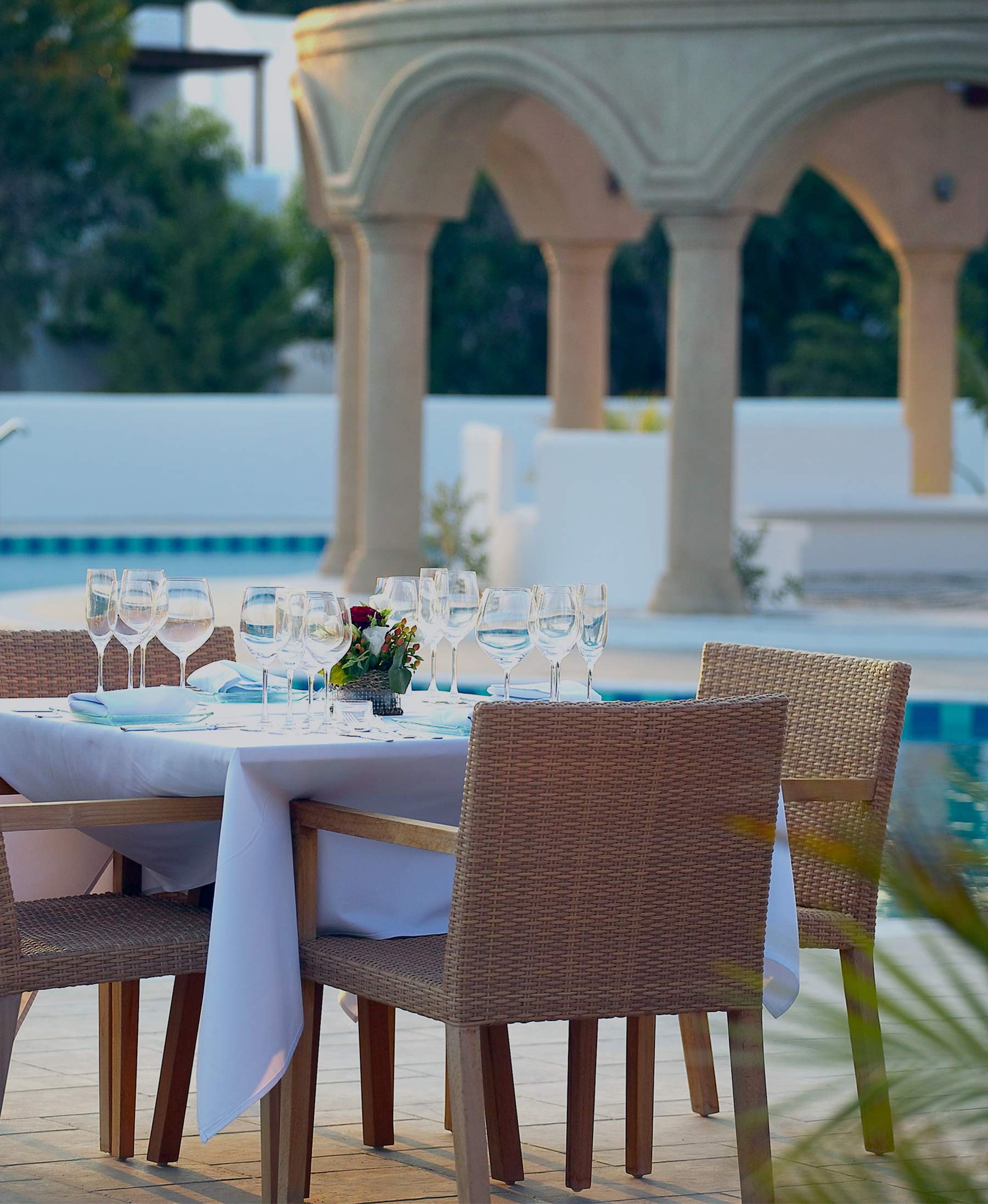 Pelagos Pool Restaurant